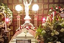 flores funeral en capillas señoriales guatemala
