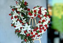 coronas corazon de flores para funeral