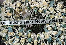 coronas de flores zona 9